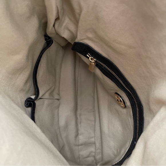 Tory Burch Amalie Leather Foldover Crossbody Clutch - Picture 11 of 13